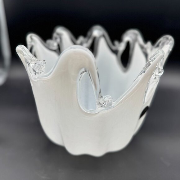Handmade Italian White Cristal Art Glass Bowl With Waved Rim Design 9"D x 7"H - Picture 3 of 7